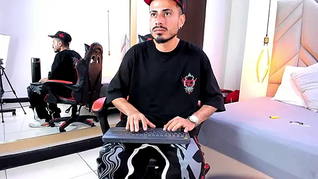 MatthewCullen webcam