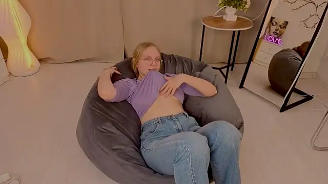 alicacohill - AlicaCohill's free webcam - UK Sex Cams