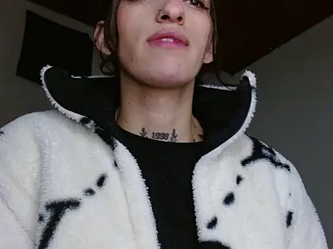 Scarlett_crastrawberry webcam