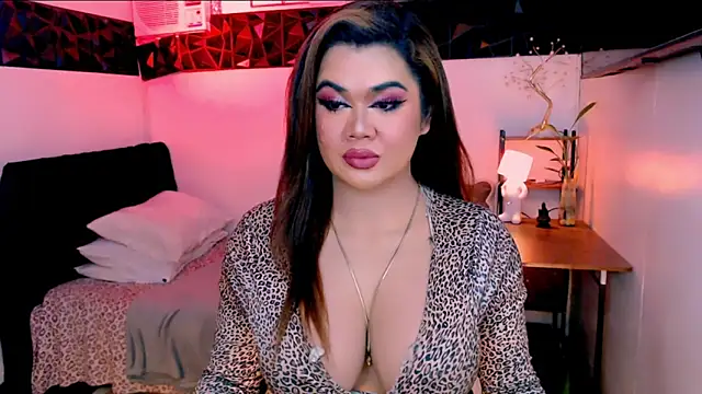 asiankatyhuge webcam