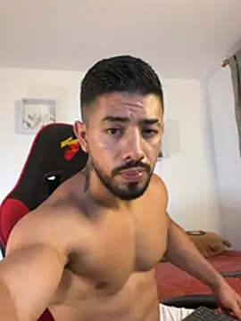 Ezzio_Scolaro webcam