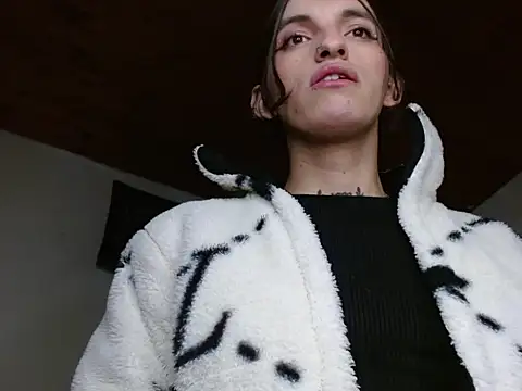 Scarlett_crastrawberry webcam