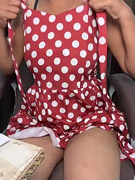 SCHOOL_Girl_0 - Live Cam