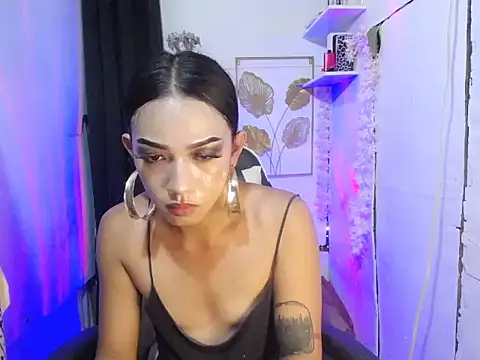 prettymeh - PrettyMeh's free webcam - UK Sex Cams