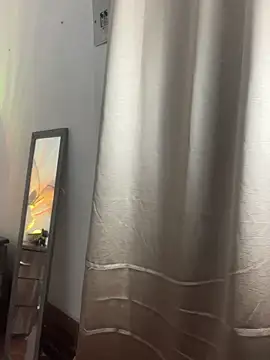 alisaa_jhons1 webcam