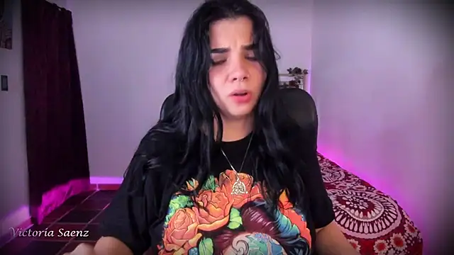 victoriaasaenz_ webcam