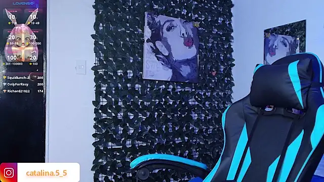 Kata_Bigboobs webcam