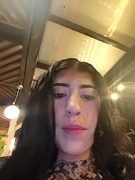 chaymae_nah_ (F young) - Squirt on your naked face, see you go