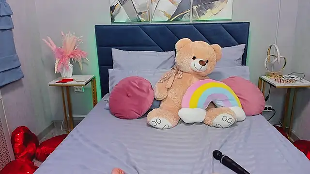 Curvy_Dynamite_ webcam