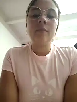 selena_gomez2 webcam