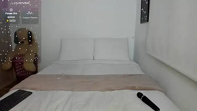 sophie_morenoo webcam