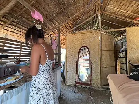 Juliet_official_pro webcam