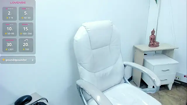 lunitaa18 - Lunitaa18's free webcam - UK Sex Cams