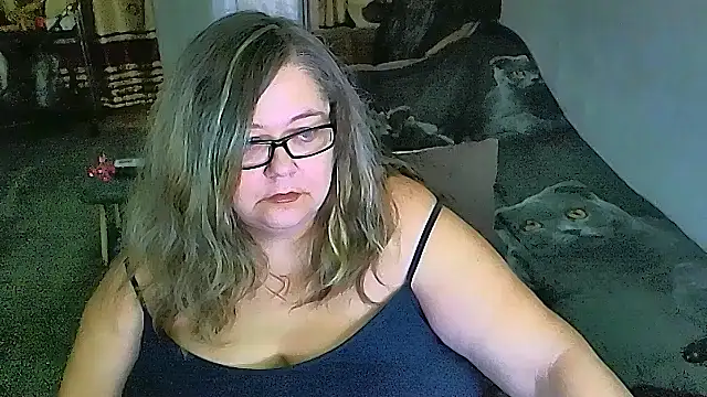 sex2 (F mature) - naked, squirt +:gift