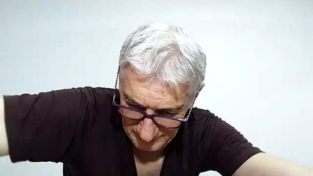 BIGUNCUTHARDCOCK webcam