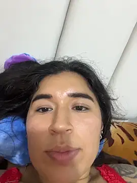 Webcam Model (Minico25)  is live.Free join now!