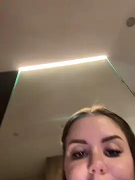 Alina_Vibe_Me webcam