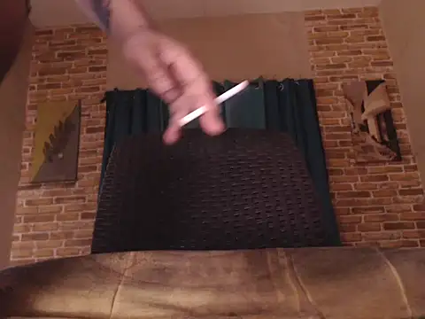 Urnaughty_cjay webcam