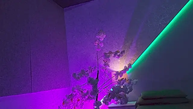 Violettcollins webcam