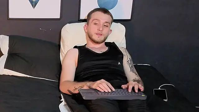 Dylanwhite23_ webcam