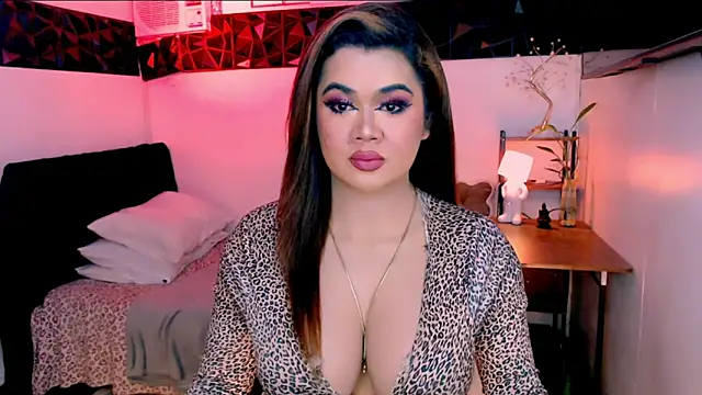 asiankatyhuge webcam