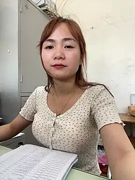 Bana-gibee live sex cam