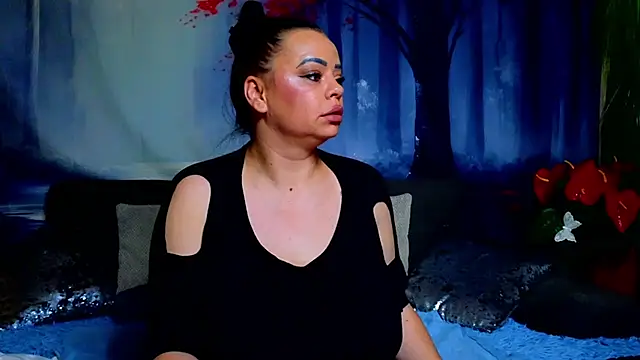 ElizabethEven live sex cam