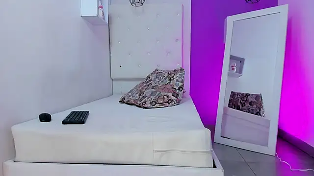 Pamela_george_hot69 webcam