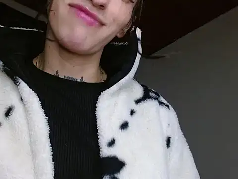 Scarlett_crastrawberry webcam