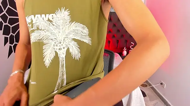 johansedas - JohanSedas's free webcam - UK Sex Cams