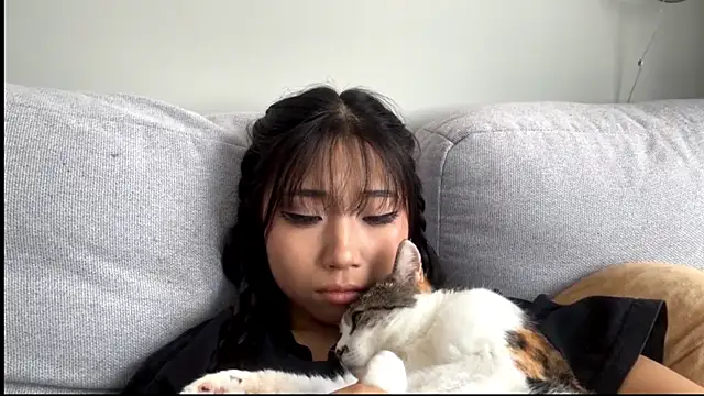 sweetmiaxo - SweetMiaXO's free webcam - UK Sex Cams