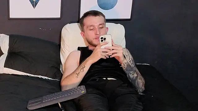 Dylanwhite23_ webcam