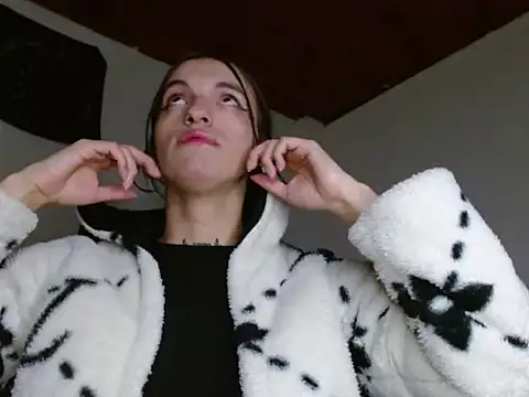 Scarlett_crastrawberry webcam