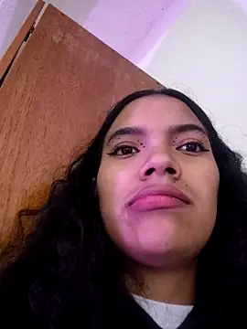 Julieta_Parker webcam