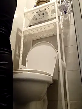 kelly_squirting webcam