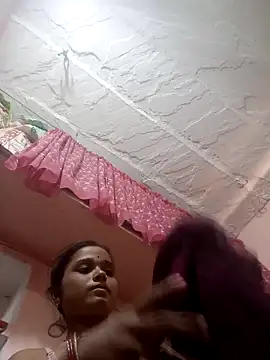 Webcam Model (Deepjakolirr)  is live.Free join now!