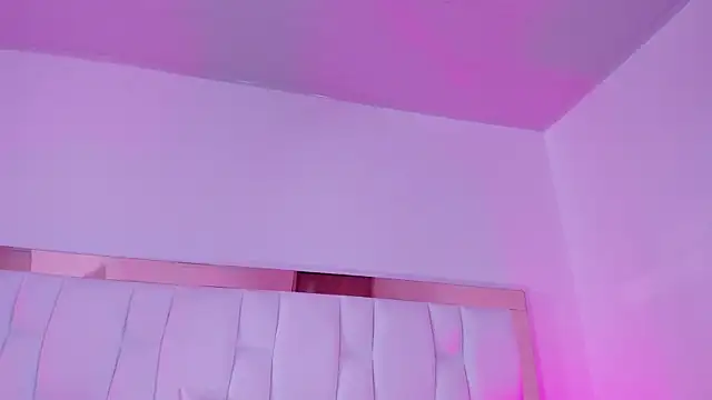 AliciaWhite_nt webcam