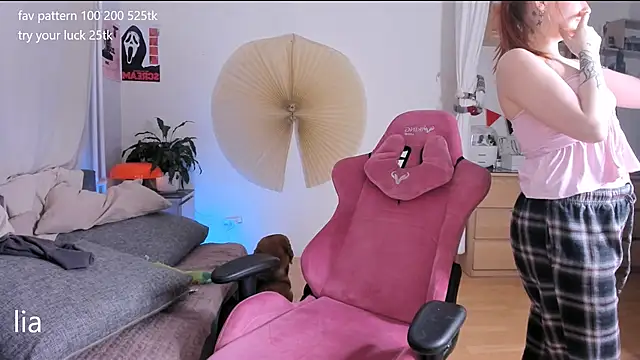 lil_lia webcam