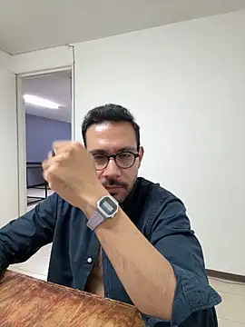 AdrianGarcia89 webcam