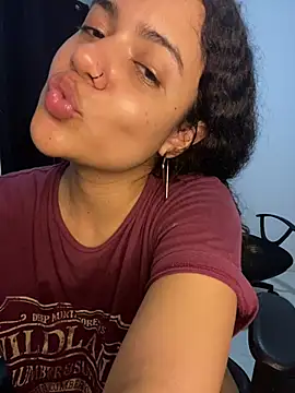 demonaughtyyy webcam