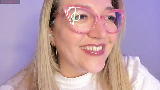 Naty_Mature_ live sex cam