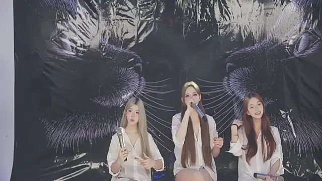 sweetgirls888 webcam