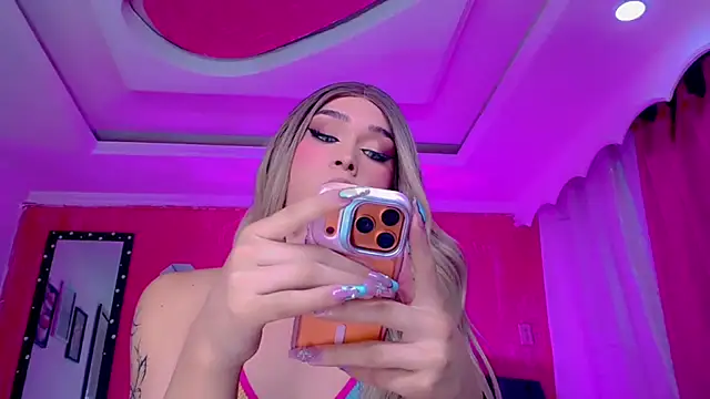 TiffanyMackensyy webcam