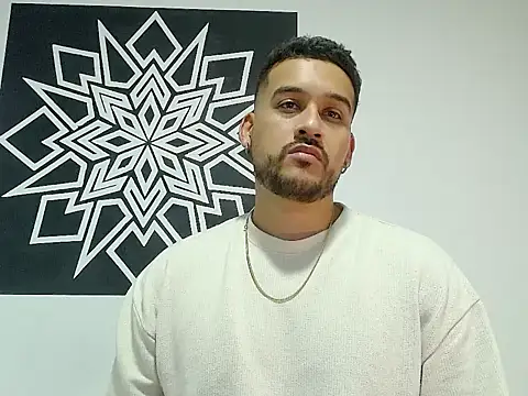 _chris-dennis_ - _CHRIS-DENNIS_'s free webcam - UK Sex Cams