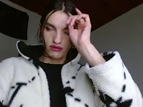 Scarlett_crastrawberry webcam