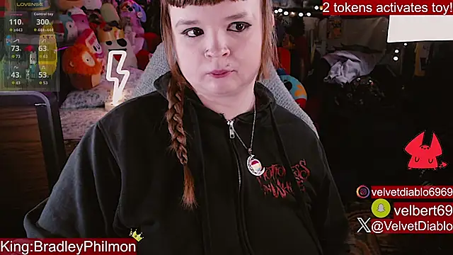 VelvetDiablo live sex cam