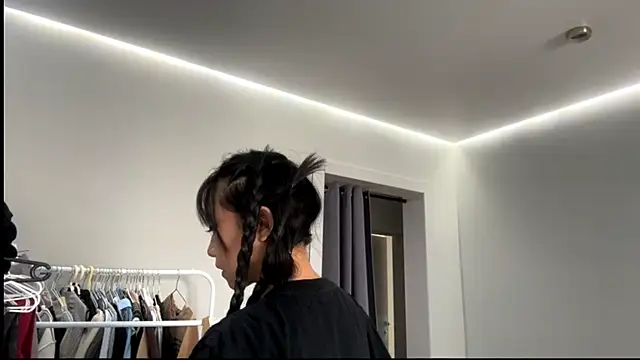 SweetMiaXO - Live Cam