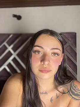 Morgana_Pink - Live Cam