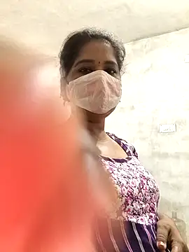 MaaliiiPonuTamil webcam