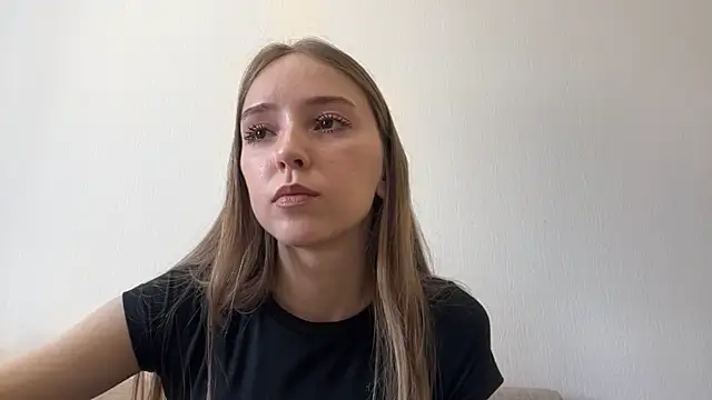 TanjaBrounson webcam